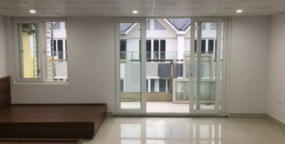 Cho Thuê Nhà Phân Lô Nam Trung Yên 75m2 x 5T. MT : 6m