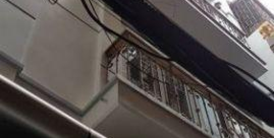 LOA LOA! Cho thuê nhà Phố Khâm Thiên làm cửa hàng quần áo, thuốc, trung tâm đào tạo, văn phòng - 17tr/ tháng