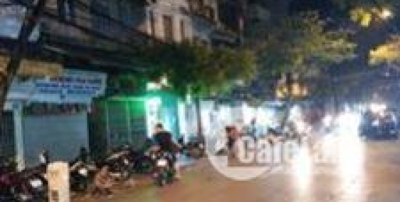 cho thuê nhà ở hoàn kiếm làm siêu thị , ngân hàng, nhà hàng