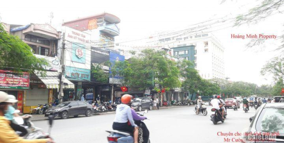 Cho thuê mặt bằng đẹp phố Lạch Tray. MT: 14m DTSD: 700m2, nhà 5,5 tầng, vị trí nhận diện tốt.