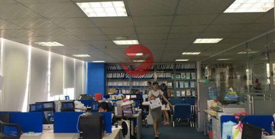 Văn phòng cho thuê quận 1 dt 70m2 MT Phùng Khắc Khoan giá 41 tr Lh 0933725535 Phong