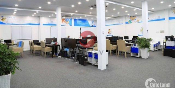 Văn phòng cho thuê quận 3 dt 72m2 MT Cao Thắng giá 37tr LH 0933725535 Phong