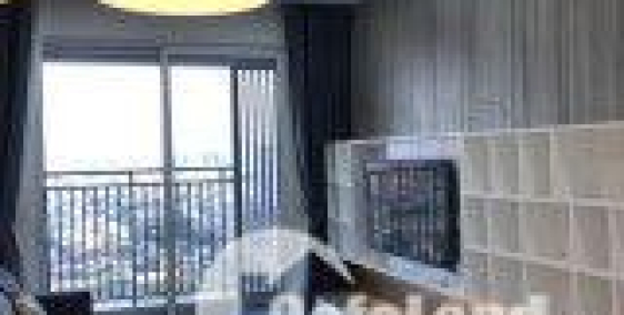 Xong nội thất cần cho thuê gấp giá rẻ Sunrise City View 76m2 giá 18tr/tháng .LH 0907761822