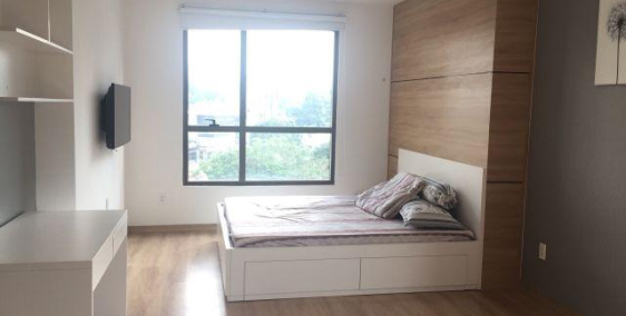 Thuê ngay CH cao cấp mini Garden Gate, 33m2, full nội thất y hình, view hồ bơi mát mẻ, giá 13tr/th