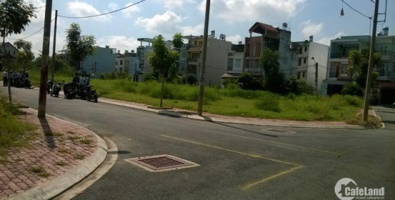 Cần bán lô đất đường Trục, dân cư hiện hữu ngay Đại học Văn Lang