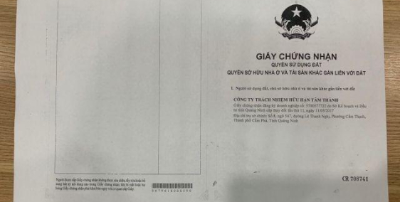 Cần bán lô đất ở đối diện Shophouse Vincom,vị trí đẹp , giá hợp lý. LH 0964.969.988