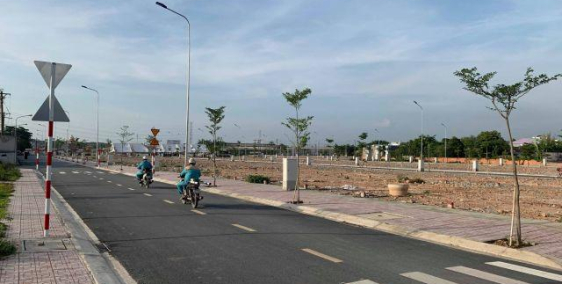 Đất Nằm Ngay Đường ĐT 743 Đã Có Sổ Riêng. Ngân Hàng Hỗ Trợ 50-70%