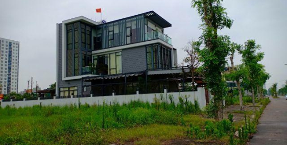 Chính chủ gửi bán nền mặt sau shophouse khu A2.3 KĐT Thanh Hà lh 0975994322