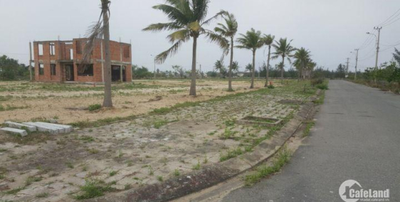 Bán lô đất biển Cửa Đại - Hội An, 400m2 sổ đỏ, ngay khu resort 5 sao.