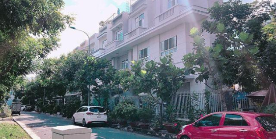 Bán lô đất 13C Greenlife, DT 88,5m2, hướng Tây Bắc giá 38 triệu/m2. LH: 0902462566