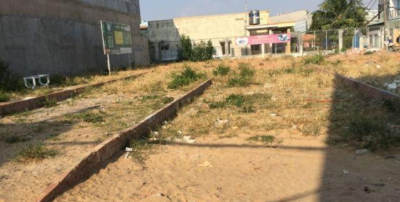 Chính chủ cần bán nền đất 100m2 (5x20) Đường rộng 42m (300Tr)