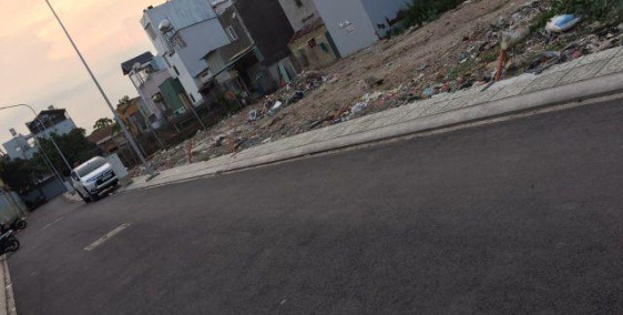 Đất Chợ Cầu Quận 12, DT 68m2 giá 3,8 tỷ, SHR, đường 8m thông, XDTD