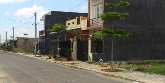 Cần Bán Gấp LÔ Đất Đường Lương Định Cùa 100m2, SHR, XDTD. thổ cư. CSHT