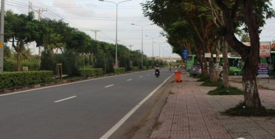 Bán lô đất mặt tiền Nguyễn Thiện Thuật, quận 3, SHR, LH Hân 0707963069