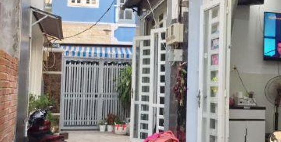 Bán lô đất hẻm 1055 Huỳnh Tấn Phát quận 7.