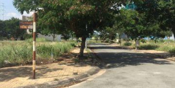 Lô đất cực đẹp duy nhất 2 MT võ chí công, Q .9, 10x20m, khu biệt thự BV 24/24.