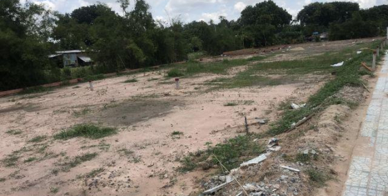 BÁN GẤP LÔ ĐẤT Ở VỊ TRÍ ĐẸP, SINH LỜI CAO TIỆN ĐẦU TƯ, HAY MUA Ở ĐỀU ĐƯỢC