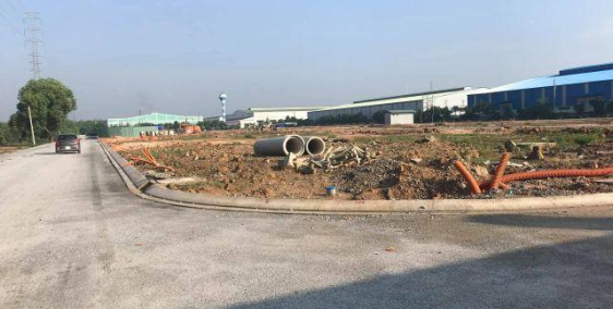 Tôi cần bán lô đất 120m2 MẶT TIỀN ĐƯỜNG DT747- Ngay chợ Tân Hiệp- 900tr.