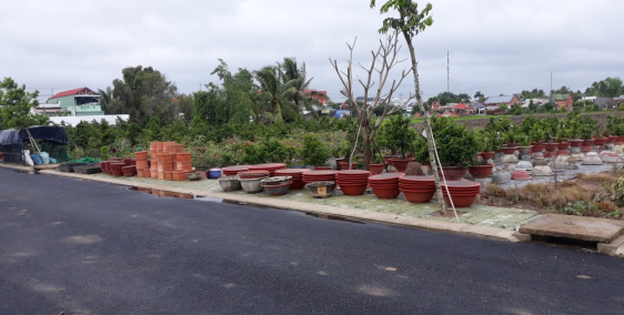 CẦN BÁN 3 LÔ ĐẤT CÁCH CHỢ BÌNH CHÁNH 1KM