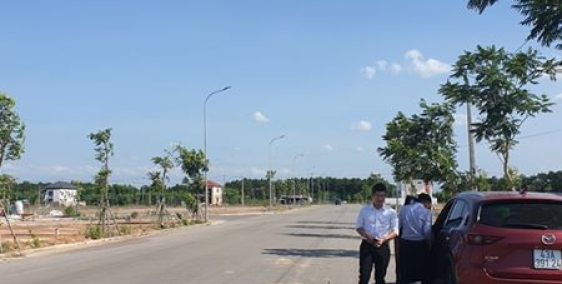 CHÍNH CHỦ CẦN TIỀN BÁN NHANH LÔ MẶT TIỀN ĐƯỜNG THOẠI NGỌC HẦU