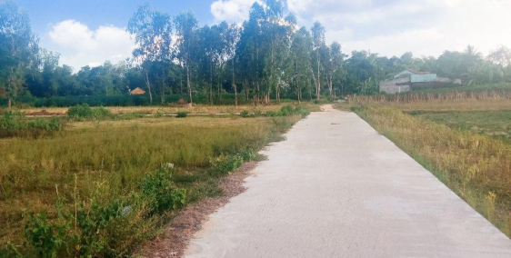 Chính chủ , bán gấp đất nền có sổ dt 130,9m2 giá chỉ 7tr/m2 lh 0905672