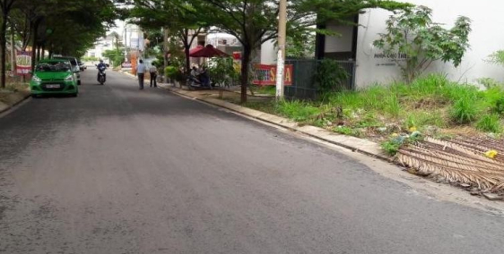 Bán ngay lô đất 80m2 mặt tiền đường An Phú Tây, giá mềm, SHR