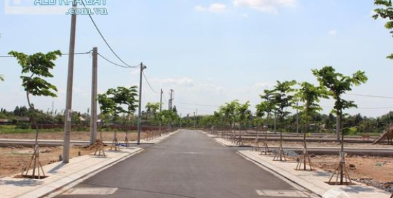 Đất bình chánh có sổ hồng thổ cư 100%, liền kề chợ Bình Chánh, giá 790tr