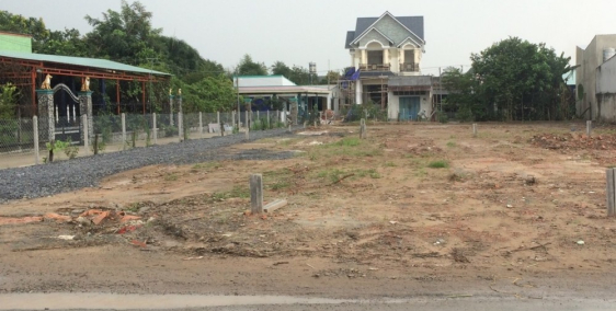 Bán Đất Ngay Bệnh Viện Xuyên Á- Củ Chi 6x18 giá 800tr. SỔ HỒNG RIÊNG