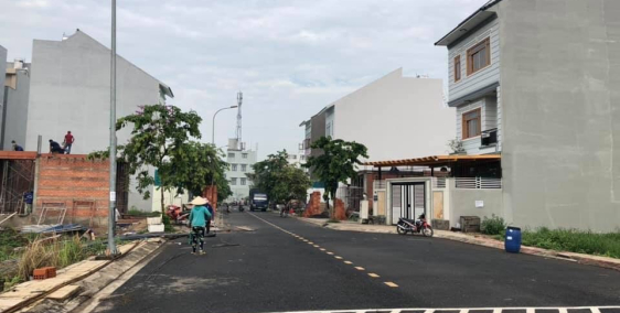 BÁN GẤP 3 LÔ ĐẤT TRẦN VĂN MƯỜI ,GIÁ 450TR/NỀN DÂN CƯ SẦM UẤT