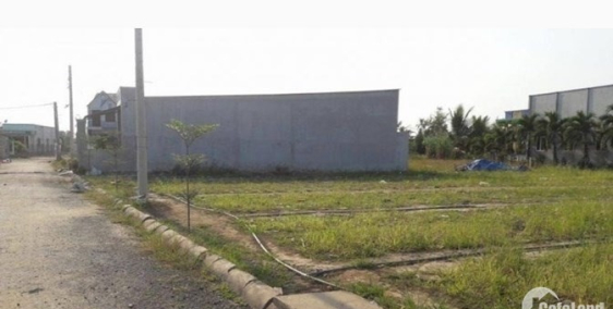 Cần bán Gấp lô đất 2 mặt tiền cực đẹp,ô tô quay đầu,mặt tiền cực rộng