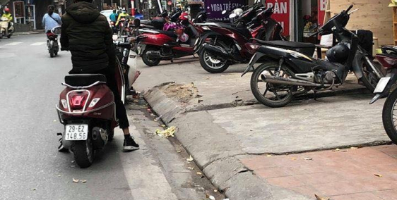 Cho thuê nhà Phố Đê La Thành làm văn phòng, spa, trung tâm đào tạo, cửa hàng