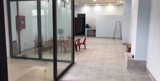 Cần cho thuê mặt tiền mở quán cafe đường Phú Thuận