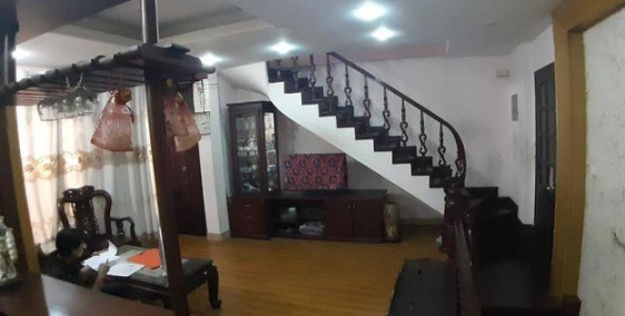 CỰC HIẾM CHỈ 20 tỷ! Bán nhà Quán Thánh 40m2, 5 tầng