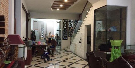 Chính chủ bán nhà Núi Trúc, Ba Đình 50m2x5T, nhà đẹp về ở luôn giá chỉ 4.5 Tỷ