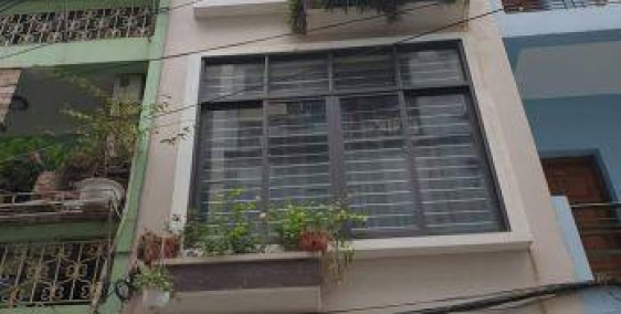 Bán nhà riêng Yên Hòa, 45m2 x 4 tầng, nhà cực đẹp về ở ngay. Giá 4.5 tỷ