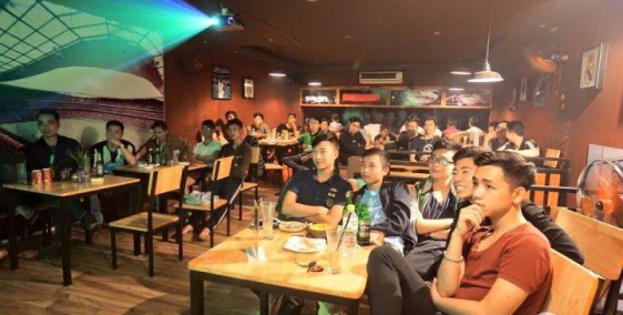 Bán nhà mặt đg Đặng Văn Ngữ kinh doanh coffe 12 tỷ.