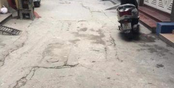 Bán nhà ngõ thông, trước nhà rộng 4.5m. DT 50m, Mt 5m. Quốc Tử Giám, Đống Đa.