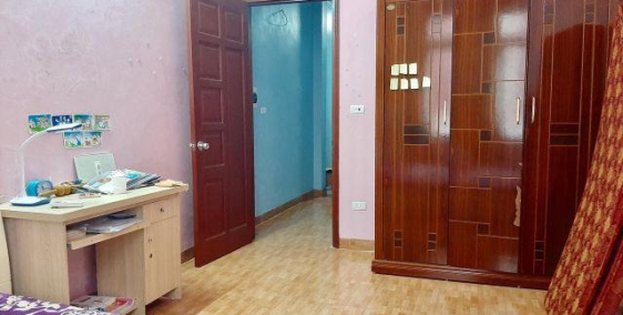 Bán nhà hà đông. Nhà đẹp đẳng cấp duy nhất tại Lê Hồng Phong. Ô tô lượn vòng.