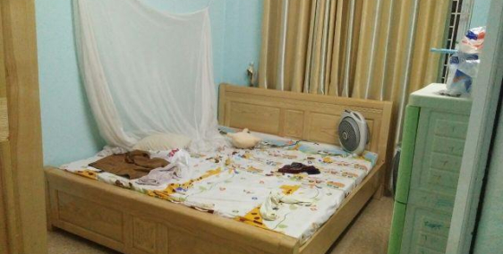 CC Chuyển đổi chỗ ở bán nhà riêng Vạn Phúc, HĐ, căn góc, 37mx 4T, mặt tiền 5m, ô tô vào nhà, giá 2.7 tỷ, Lh: 0359226986