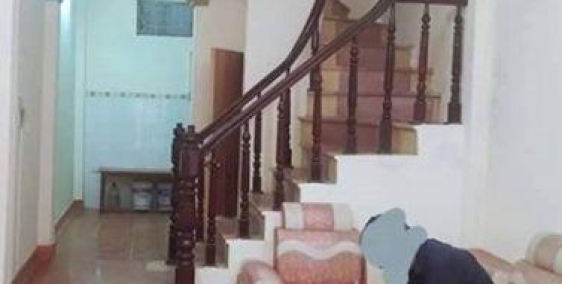 Bán nhà Đại La 30m2x3 tầng, Ô tô cách 15m, Giá 2,05tỷ.