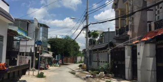 Nhà giá cực tốt dt10x16m trệt lầu 2 mặt tiền Đông Thạnh Hóc Môn