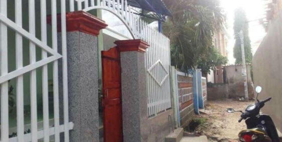 Nhà đẹp tại trung tâm Mũi Né sát biển bán gấp với giá rẻ thấp nhất thị trường