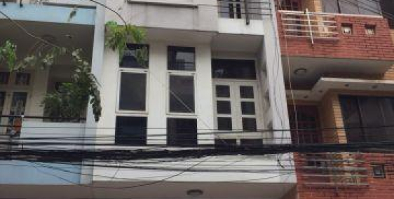 Bán nhà 1 T 4L MT đường Lê Lai Bến Thành Q1 8x17.5 giá 110 tỷ