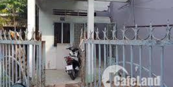 Hót! Bán Gấp lô đất 144m2 Mặt Tiền Nguyễn Văn Quá có sẵn 1 căn nhà cấp 3