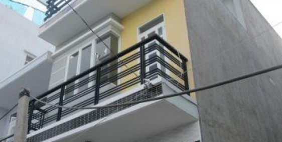 Bán gấp nhà Q6 80m2 giá 2tyr 500