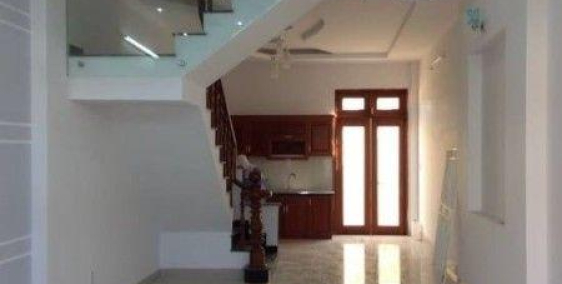 Do điều kiện gia đình cần bán gấp nhà đường Gò Ô Môi, quận 7 giá 1,44 tỷ