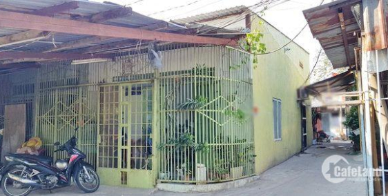 Bán nhà cấp 4 gác lững mặt tiền hẻm xe hơi 300 Nguyễn Văn Linh quận 7.