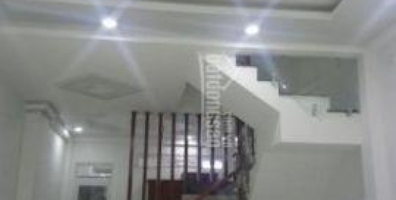 bán gấp nhà mặt tiền võ văn kiệt quận 8,DT 4x14m,giá 5.2ty,sổ hồng riêng chính chủ