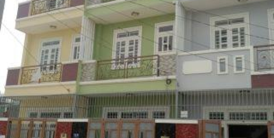 Bán nhà MT.NB Nguyễn Duy Trinh, Phú Hữu, Quận 9. nhà 3 lầu mới HHMG 1%