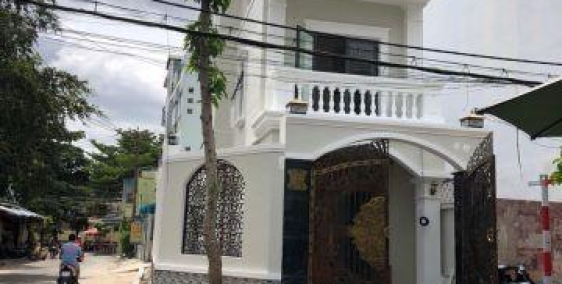 Chính chủ đang ở - Cần bán Biệt thự 2 MT đường số 9,p16 go vap